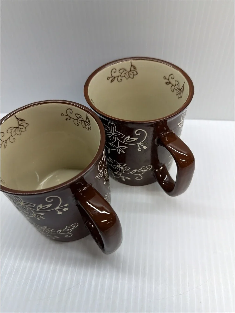 Temptations by Tea/Coffee Tara Mugs (Set of 2) 14 Oz Floral Lace Chocolate
